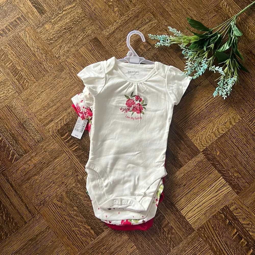 THE CHILDREN’S PLACE Bodysuits